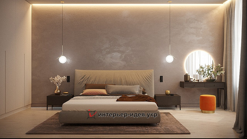 Уютная спальня с большими зеркалами