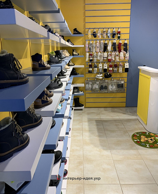 Фото магазина детской обуви &quot;Kolibri&quot;