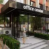 Входная группа офисного центра в городе Черкассы